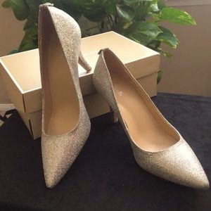 Michael KORS Glitter Pump
